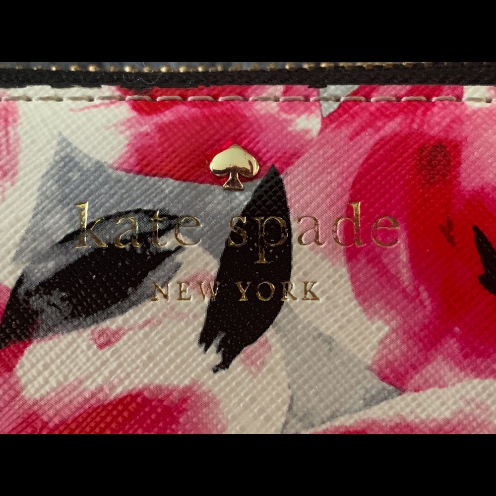 Kate Spade Rosebud ZIP Around Wallet